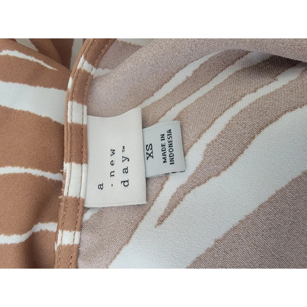 A‎ New Day Zebra Print V-Neck Sleeveless Midi Dress Brown White XS